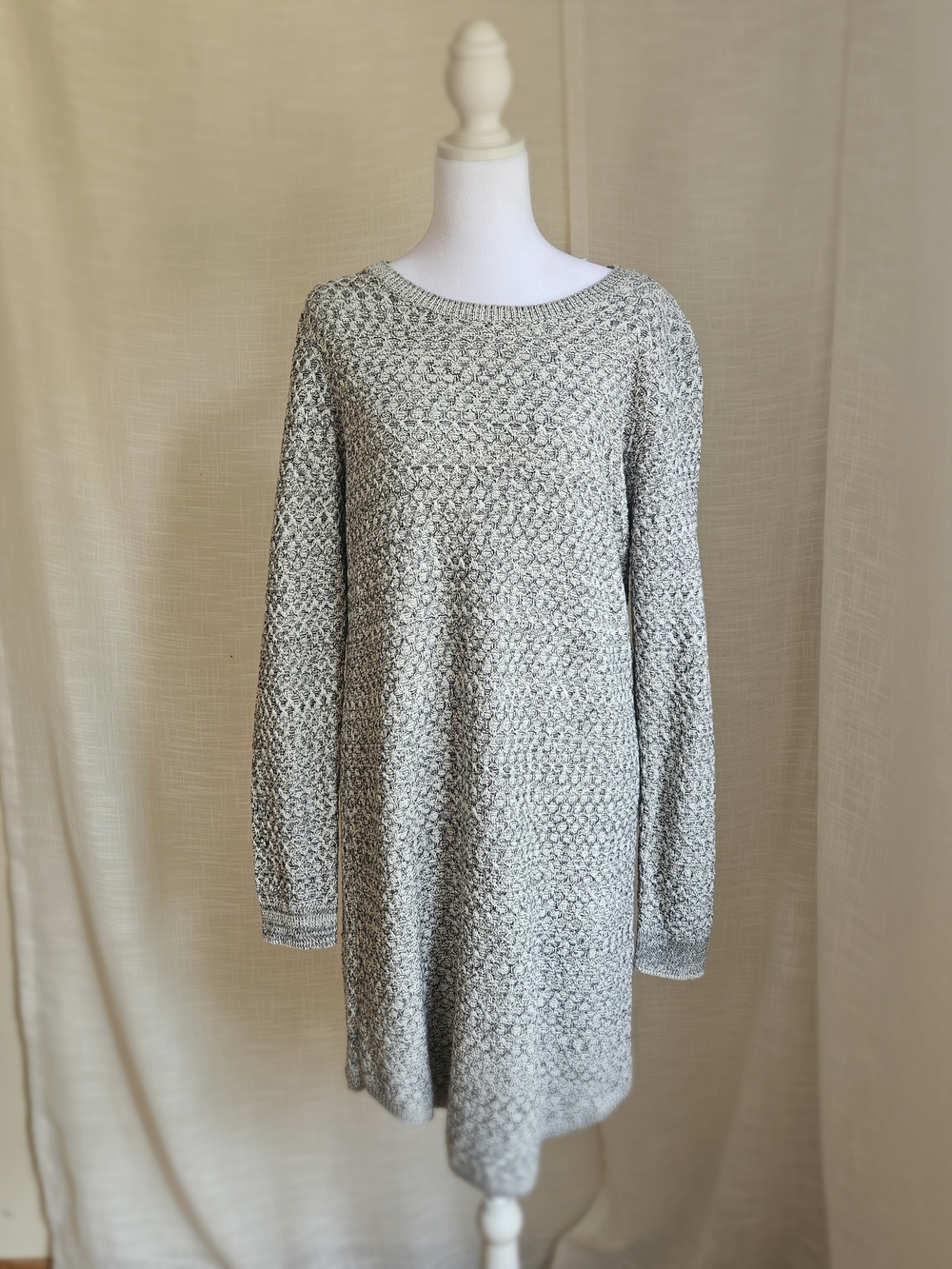 NWT Loft Outlet Long Sleeve Marled Knit Sweater Dress Gray/White Size L - Picture 2 of 16